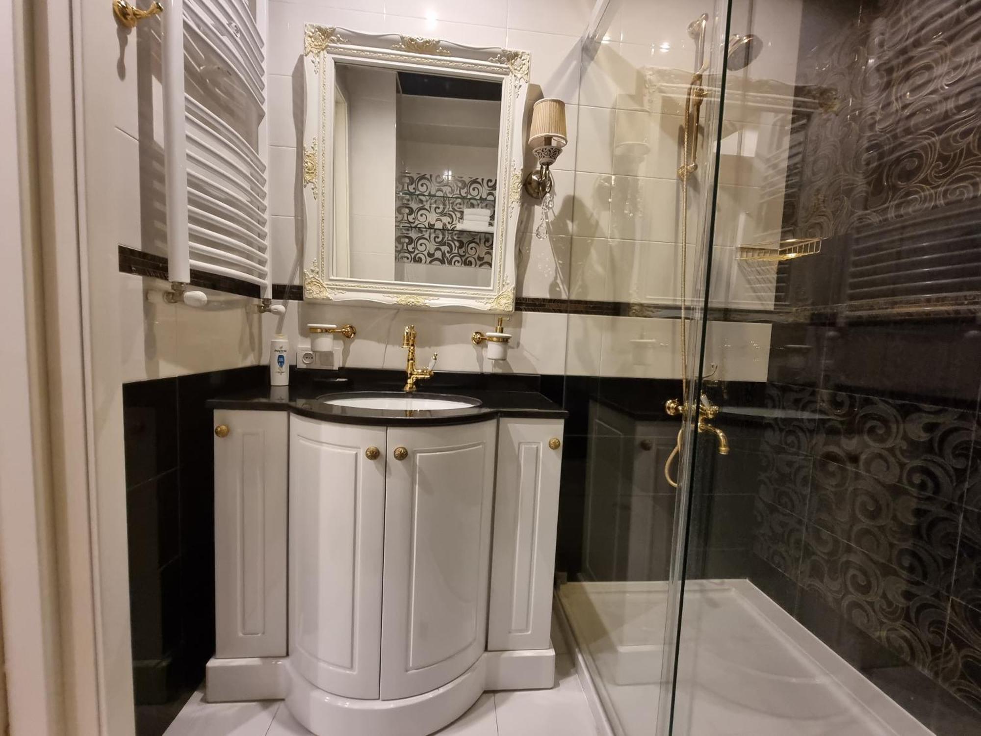 Cosy Apartment In The City Centre تبليسي المظهر الخارجي الصورة
